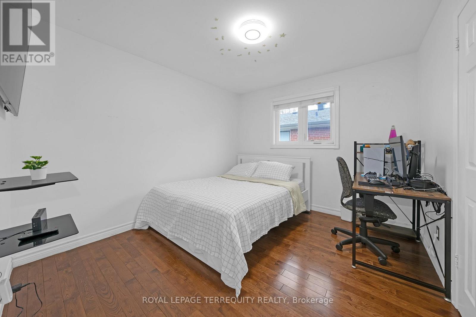 270 Grandravine Drive, Toronto, Ontario  M3N 1J3 - Photo 17 - W13081756