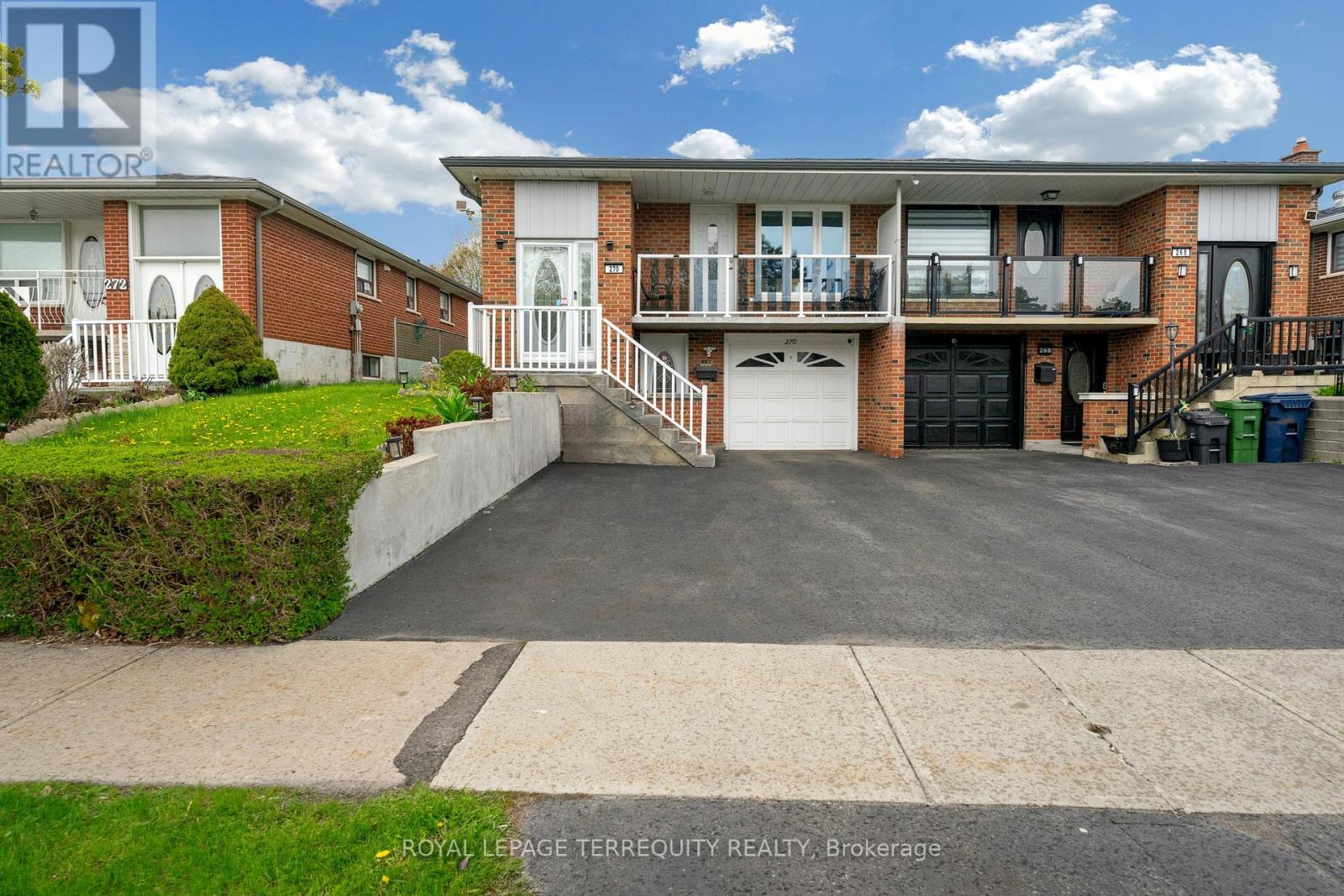 270 Grandravine Drive, Toronto, Ontario  M3N 1J3 - Photo 2 - W13081756