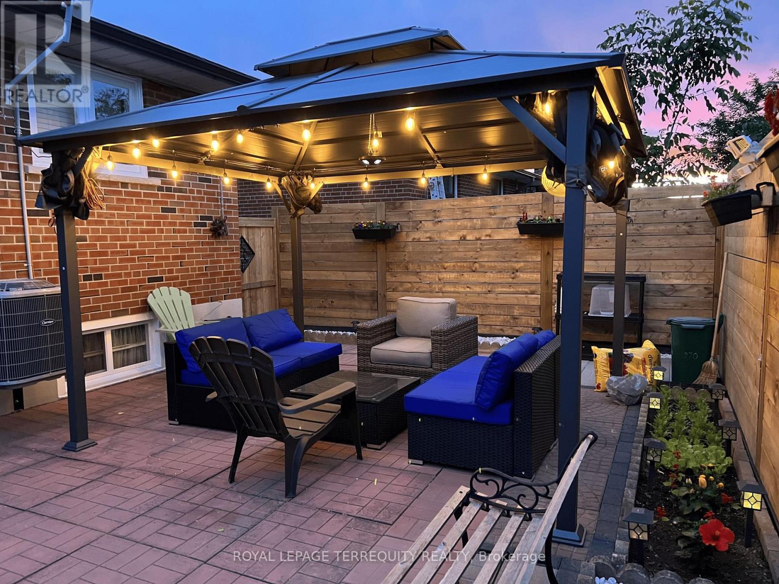 270 Grandravine Drive, Toronto, Ontario  M3N 1J3 - Photo 34 - W13081756