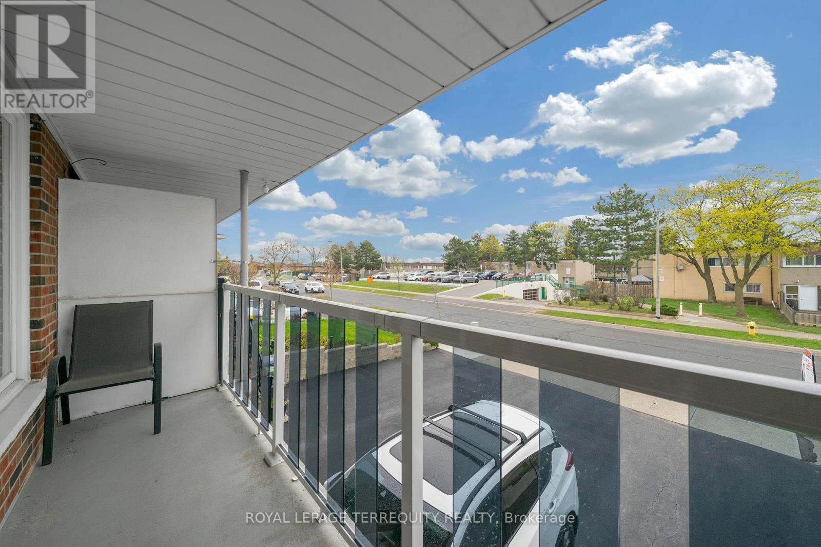 270 Grandravine Drive, Toronto, Ontario  M3N 1J3 - Photo 5 - W13081756