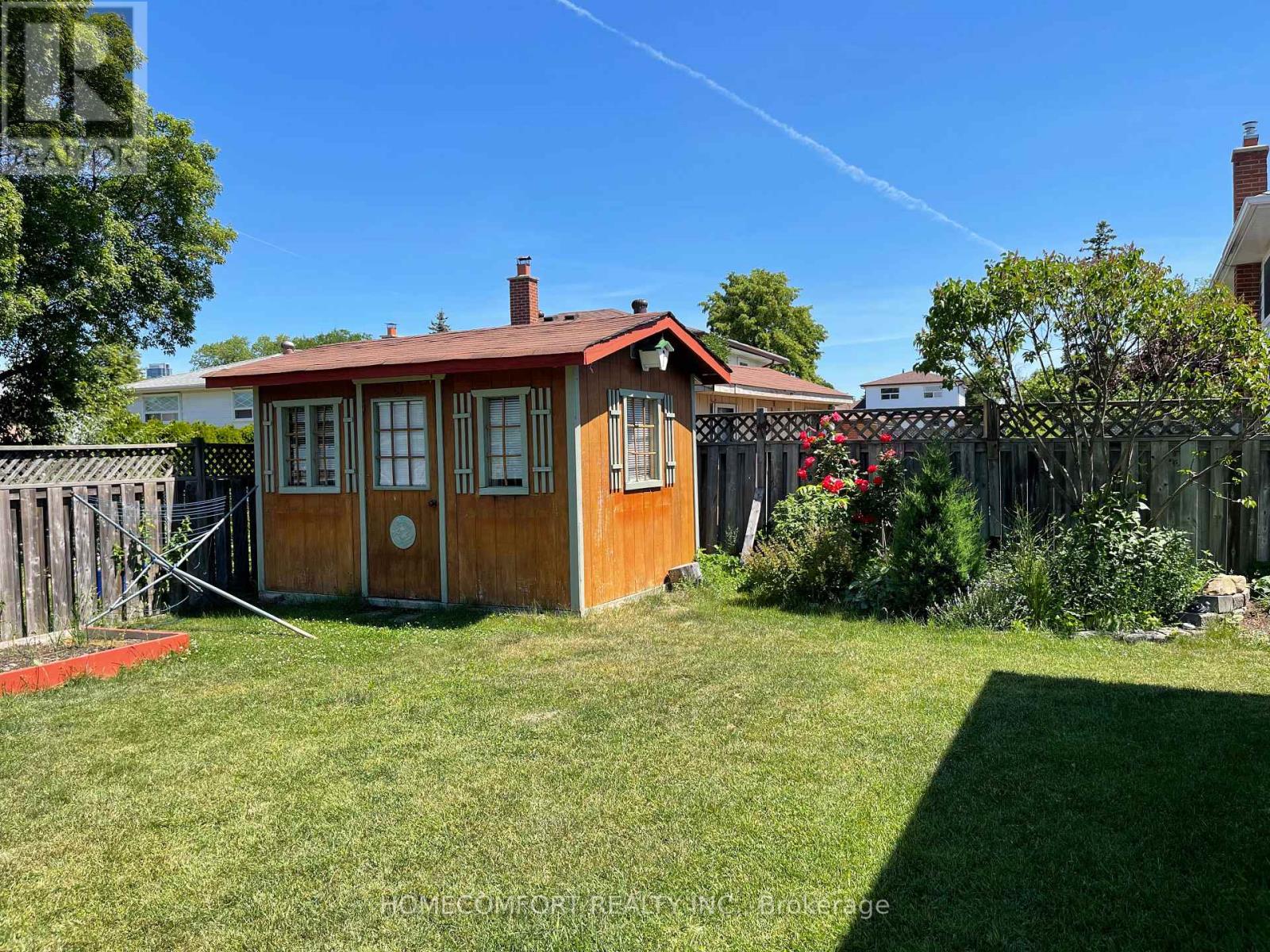Lower - 1023 Mcbride Avenue, Mississauga, Ontario  L5C 1M3 - Photo 18 - W13081766