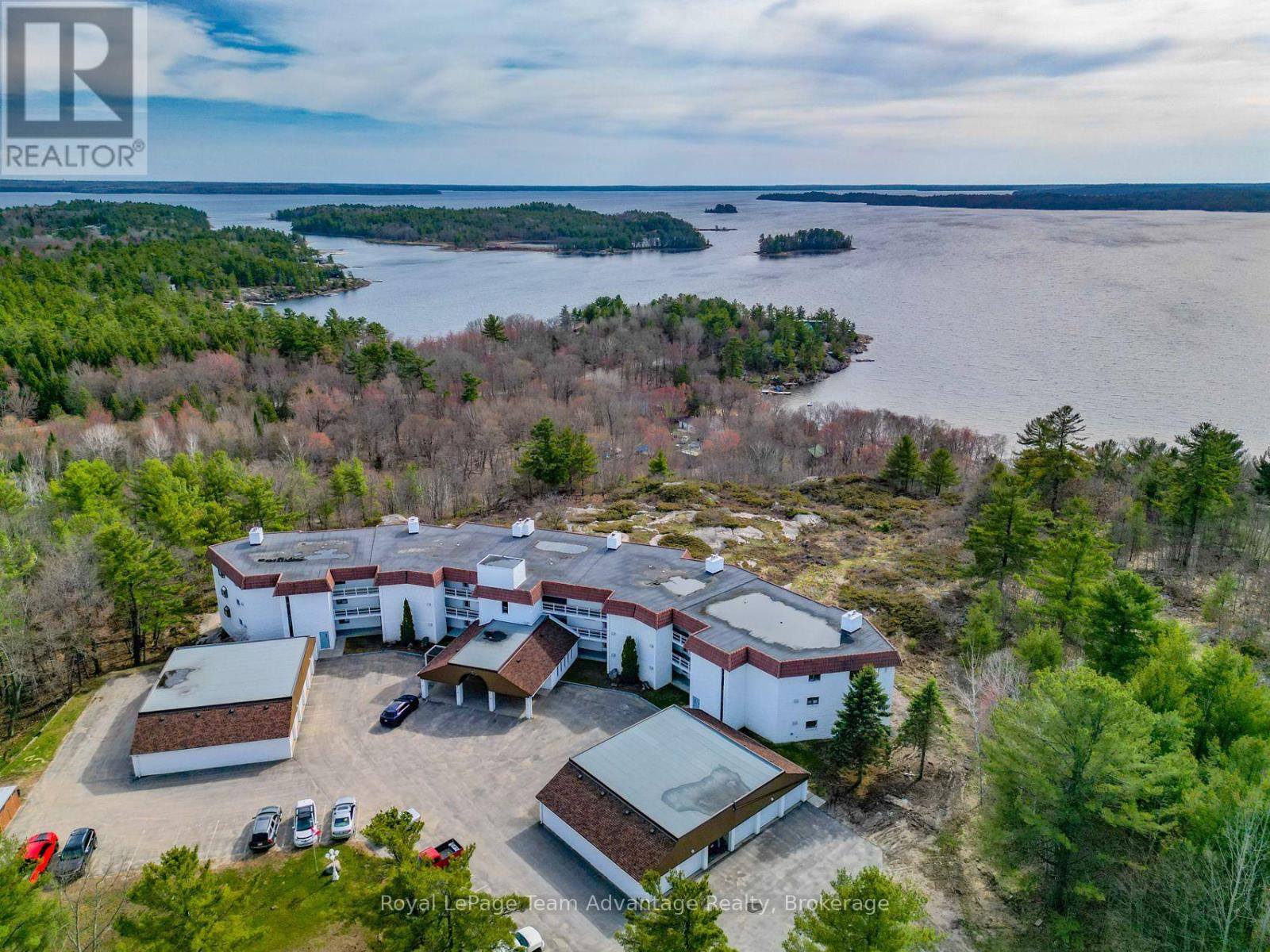 2E - 20 RYDER DRIVE, McDougall, Ontario