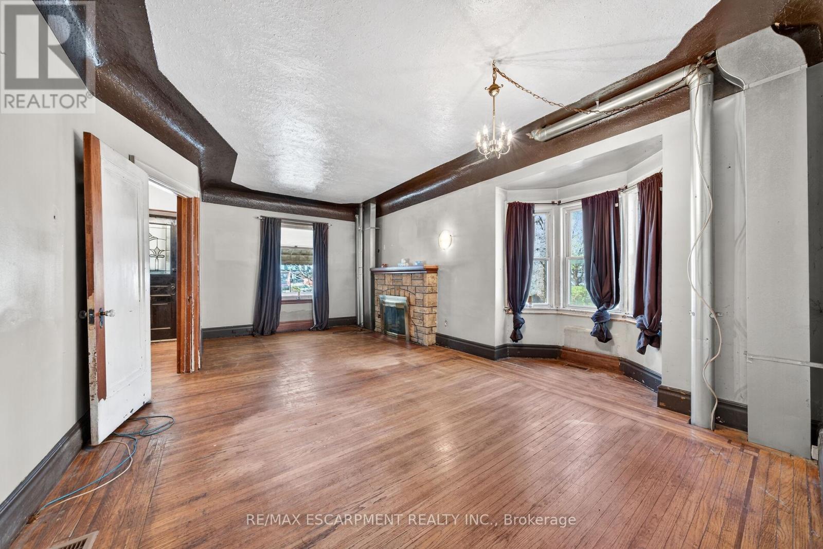 90 Belview Avenue, Hamilton, Ontario  L8L 7K8 - Photo 11 - X13081734