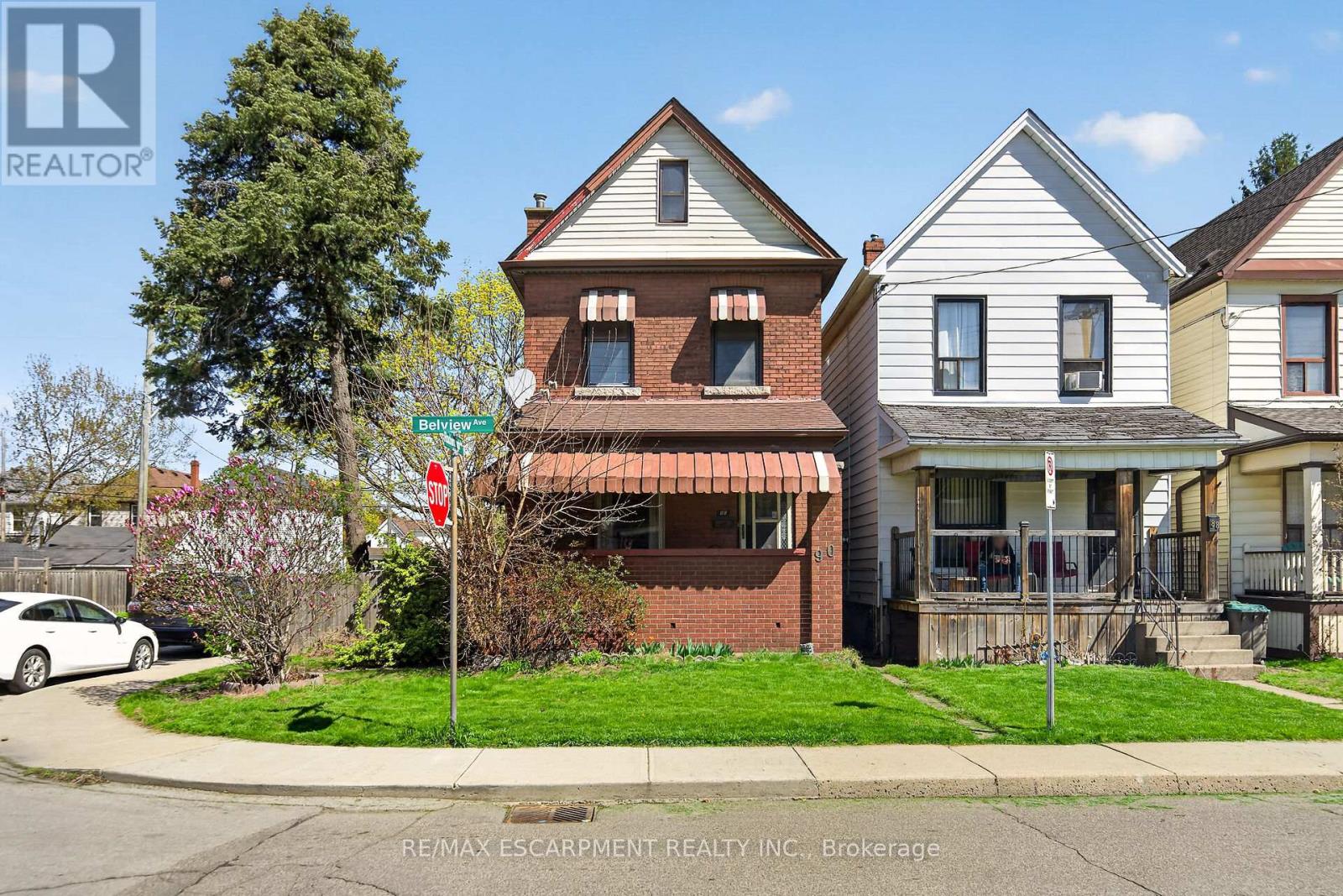 90 Belview Avenue, Hamilton, Ontario  L8L 7K8 - Photo 2 - X13081734