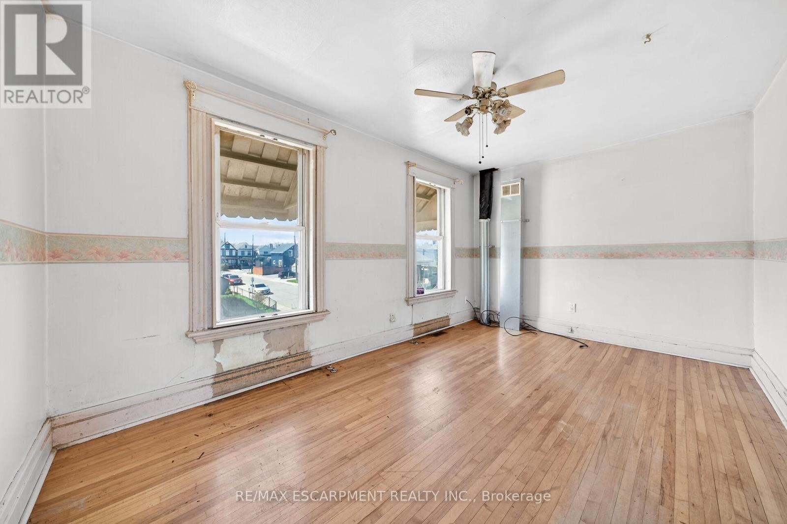 90 Belview Avenue, Hamilton, Ontario  L8L 7K8 - Photo 27 - X13081734