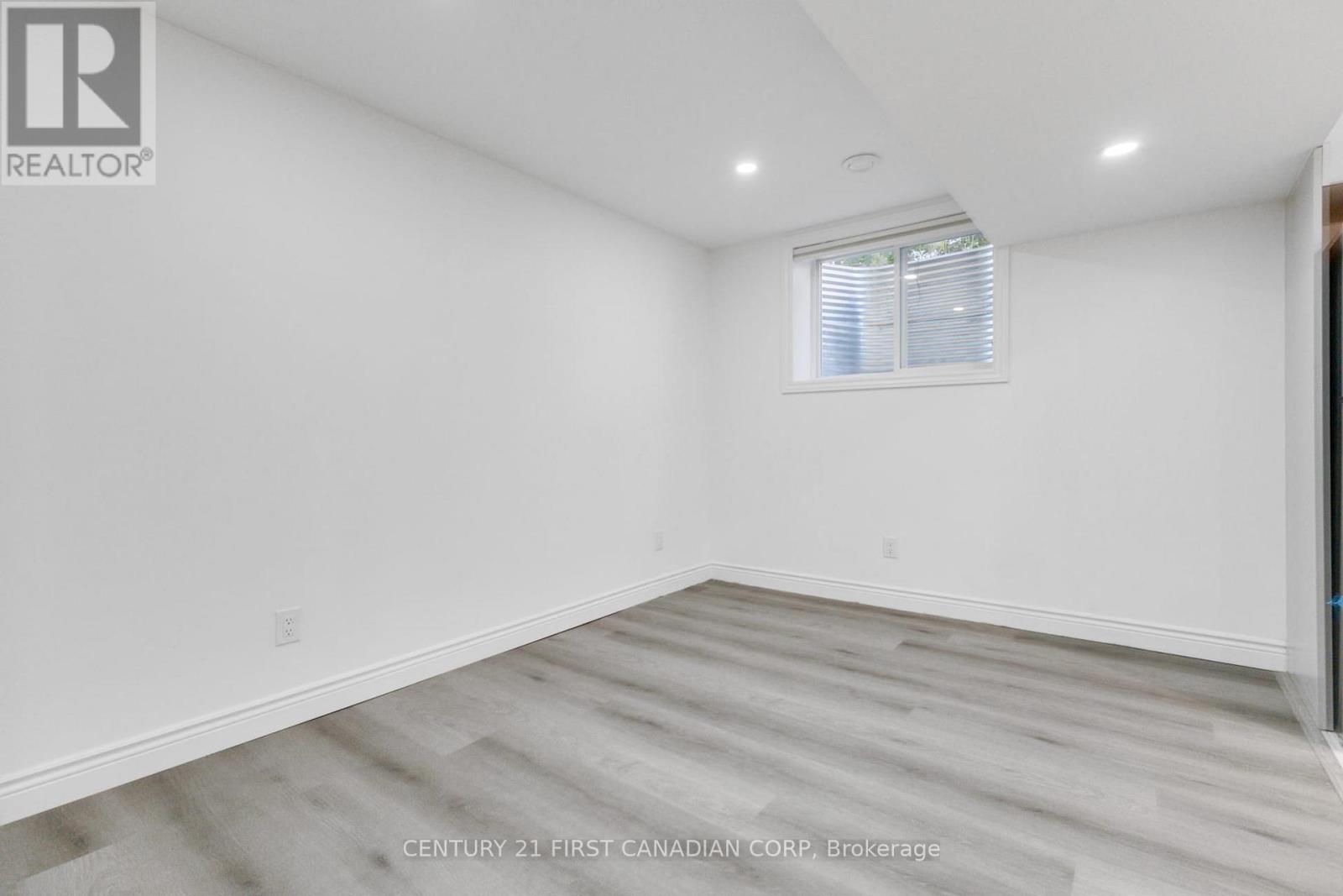 Lower - 2043 Cedarpark Drive W, London North, Ontario  N5X 0N2 - Photo 13 - X13081780