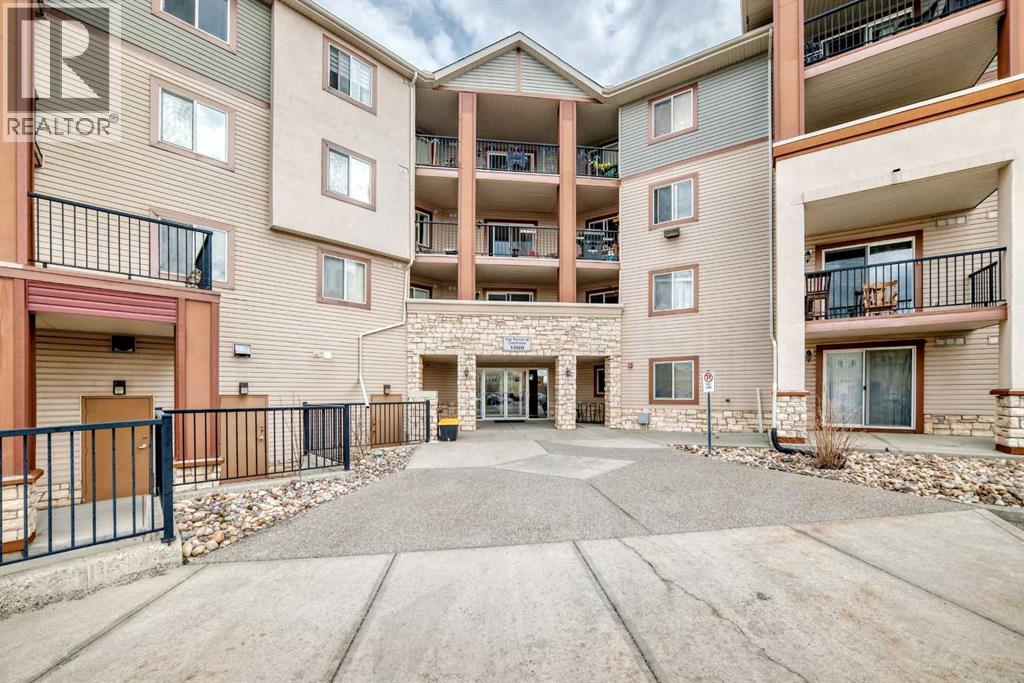 1406, 505 Railway Street W, Cochrane, Alberta  T4C 2K9 - Photo 1 - A2303842