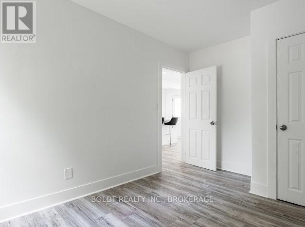 3047 Saint Patrick Avenue, Niagara Falls (Stamford), Ontario  L2J 2M7 - Photo 14 - X13081858