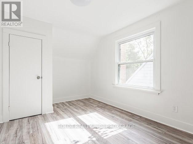 3047 Saint Patrick Avenue, Niagara Falls (Stamford), Ontario  L2J 2M7 - Photo 17 - X13081858
