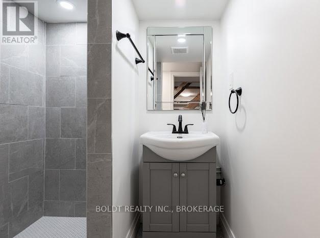 3047 Saint Patrick Avenue, Niagara Falls (Stamford), Ontario  L2J 2M7 - Photo 24 - X13081858