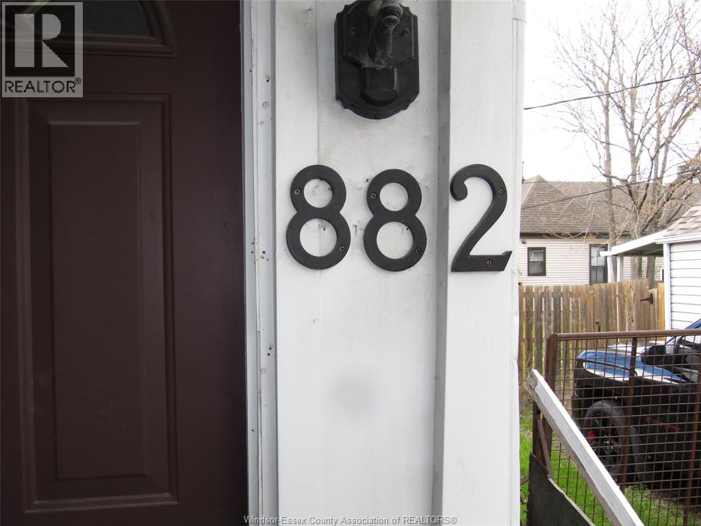 880 University Ave E, Windsor, Ontario  N9A 2Z9 - Photo 20 - 26009896