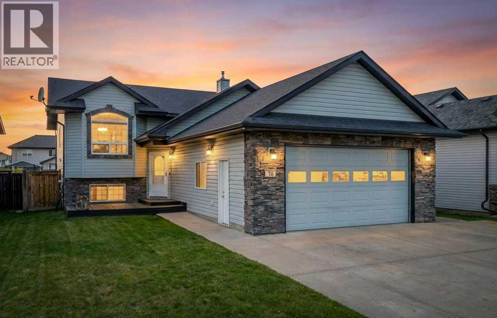 78 Lakeway Boulevard, Sylvan Lake, Alberta  T4S 2P5 - Photo 1 - A2305795