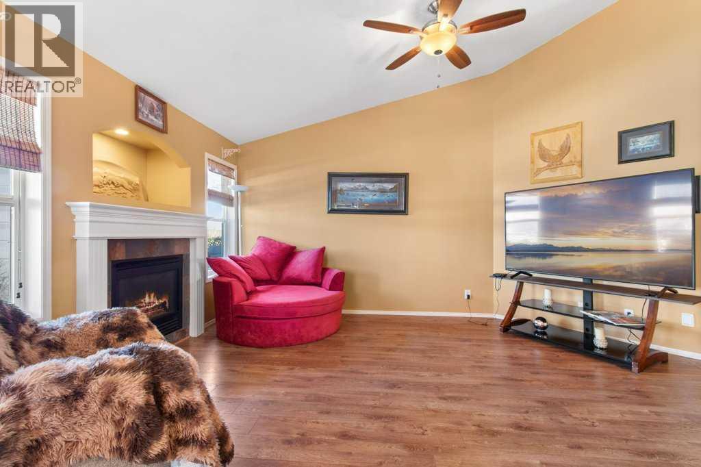 78 Lakeway Boulevard, Sylvan Lake, Alberta  T4S 2P5 - Photo 4 - A2305795