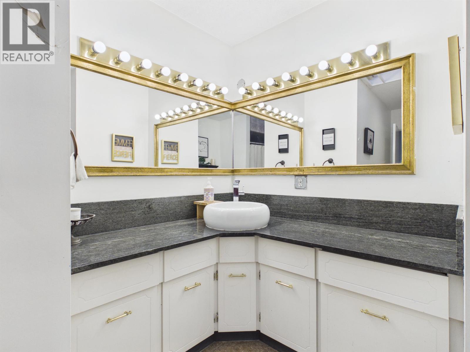 13205 Cedar Way, Maple Ridge, British Columbia  V4R 2T4 - Photo 26 - R3119225