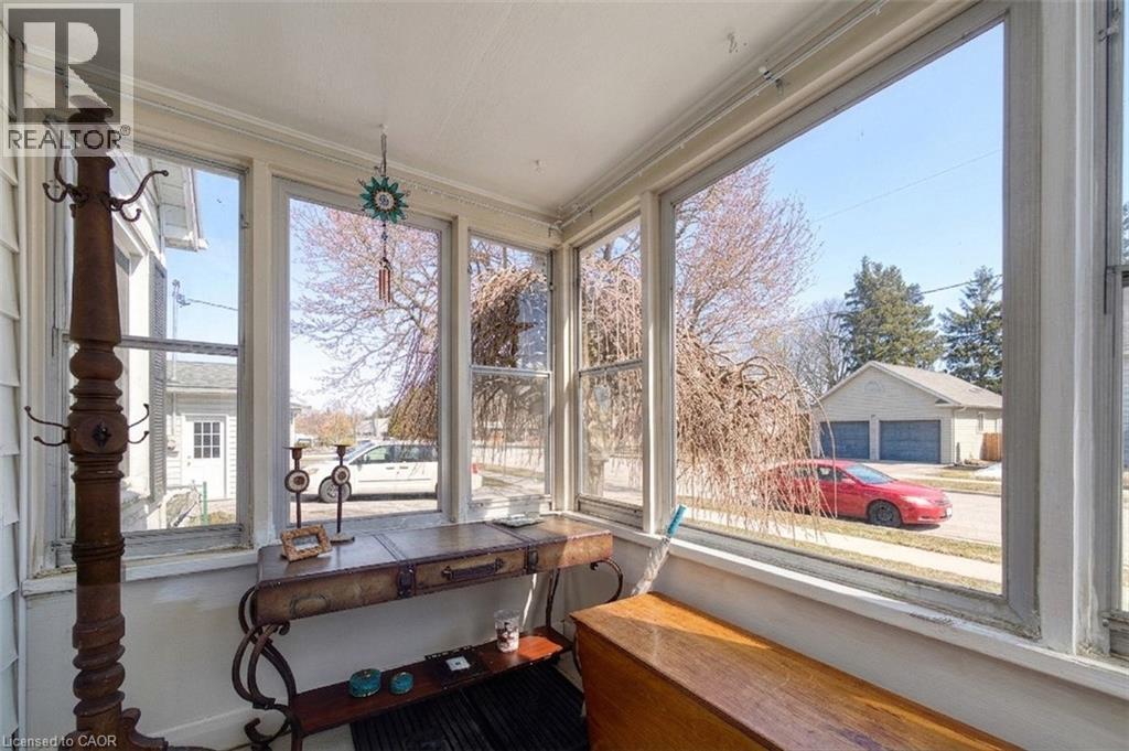30 Williams Street, New Hamburg, Ontario  N3A 2C4 - Photo 3 - 40805110