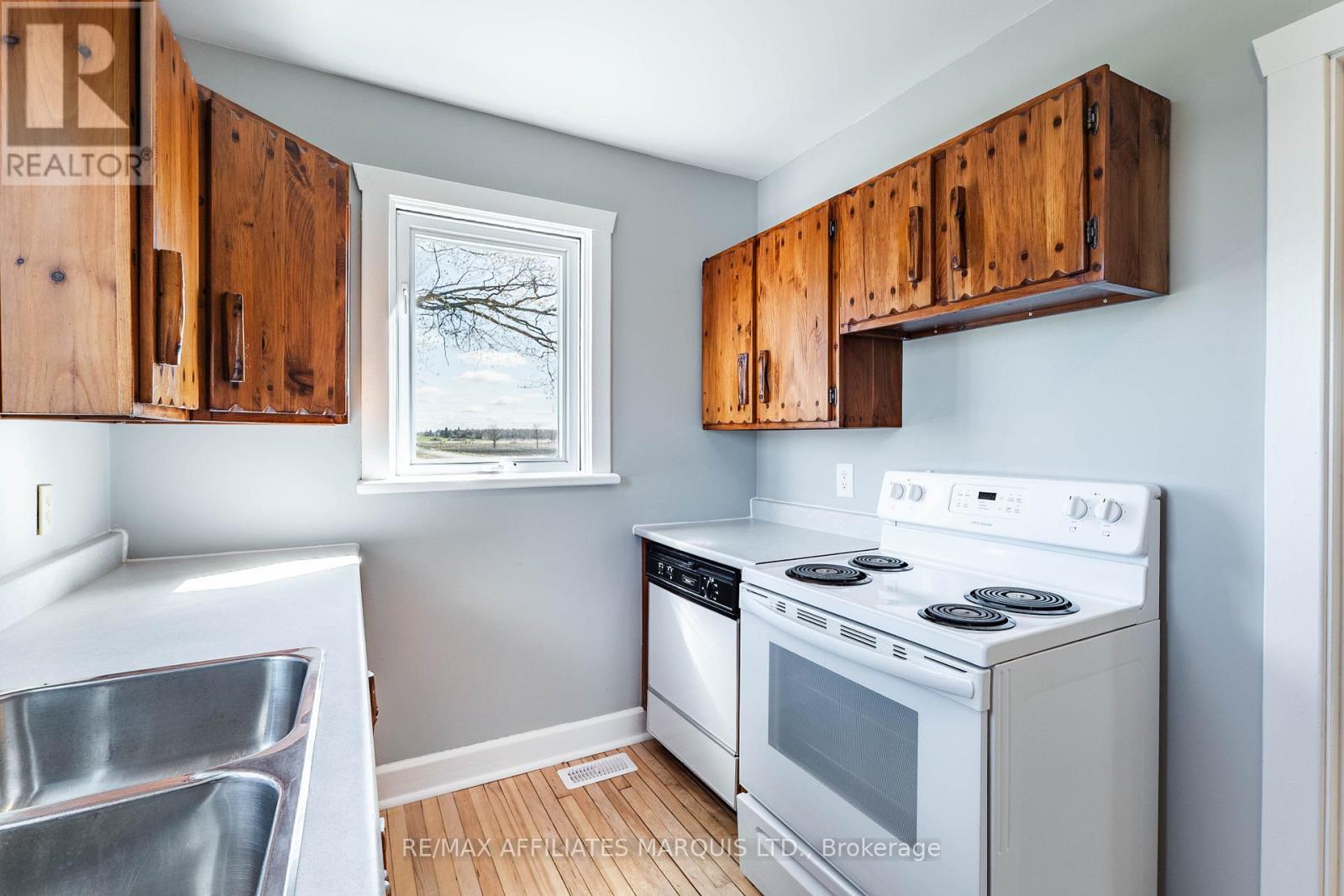 21495 Brodie Road, North Glengarry, Ontario  K0B 1E0 - Photo 12 - X13081800