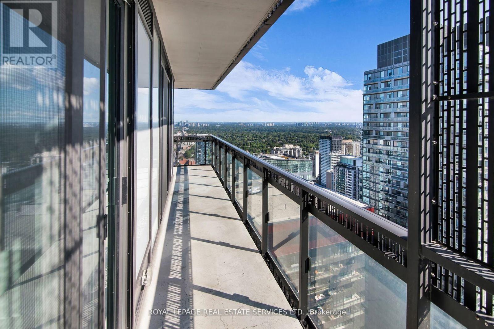 4008 - 8 Eglinton Avenue E, Toronto (Mount Pleasant West), Ontario  M4P 0C1 - Photo 17 - C13081798