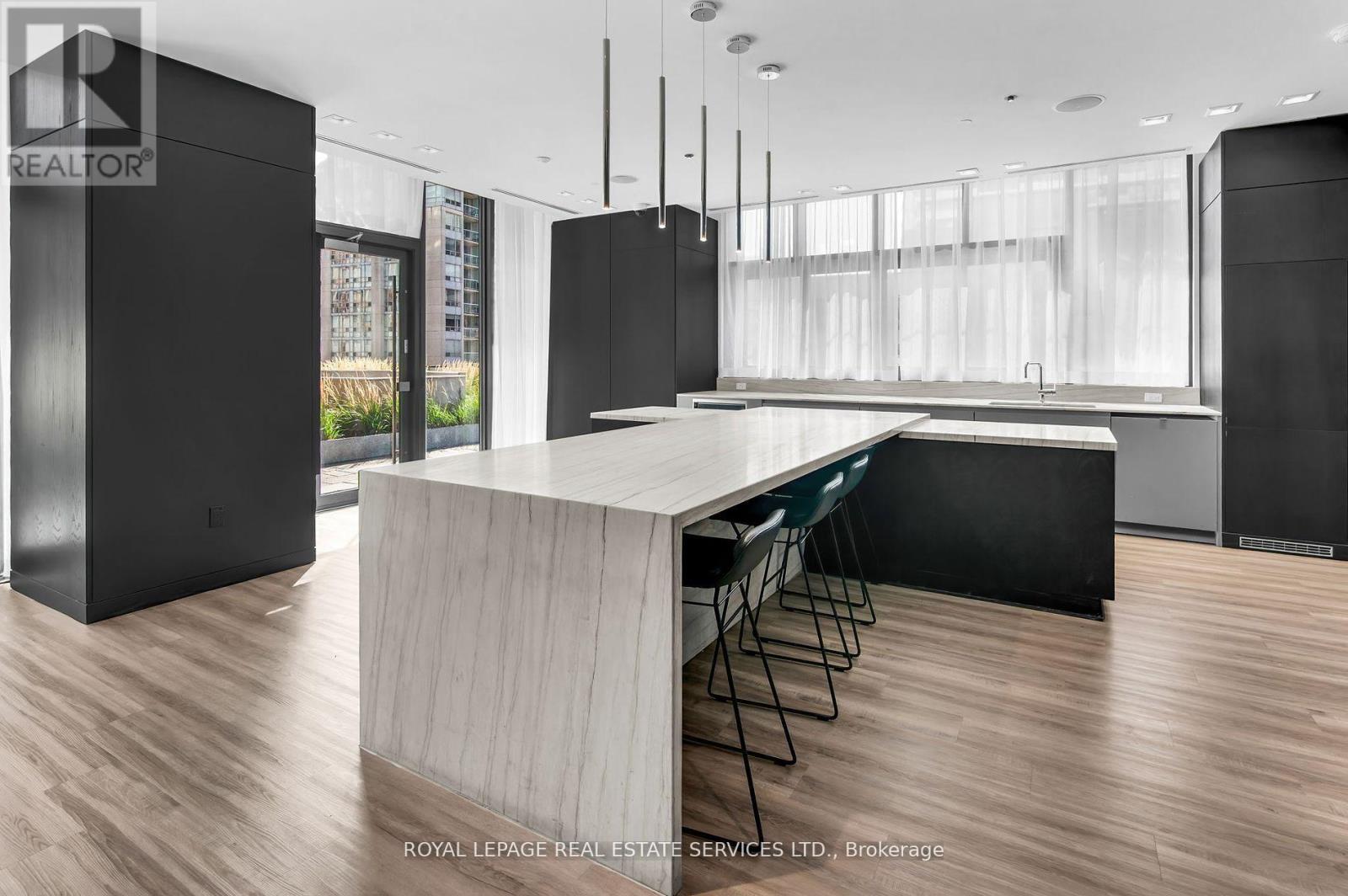 4008 - 8 Eglinton Avenue E, Toronto (Mount Pleasant West), Ontario  M4P 0C1 - Photo 26 - C13081798
