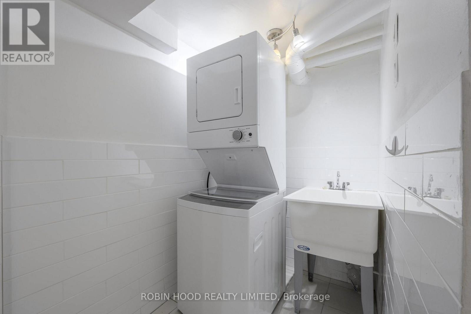 Unit 1 - 271 Albany Avenue, Toronto (Annex), Ontario  M5R 3C7 - Photo 17 - C13081826