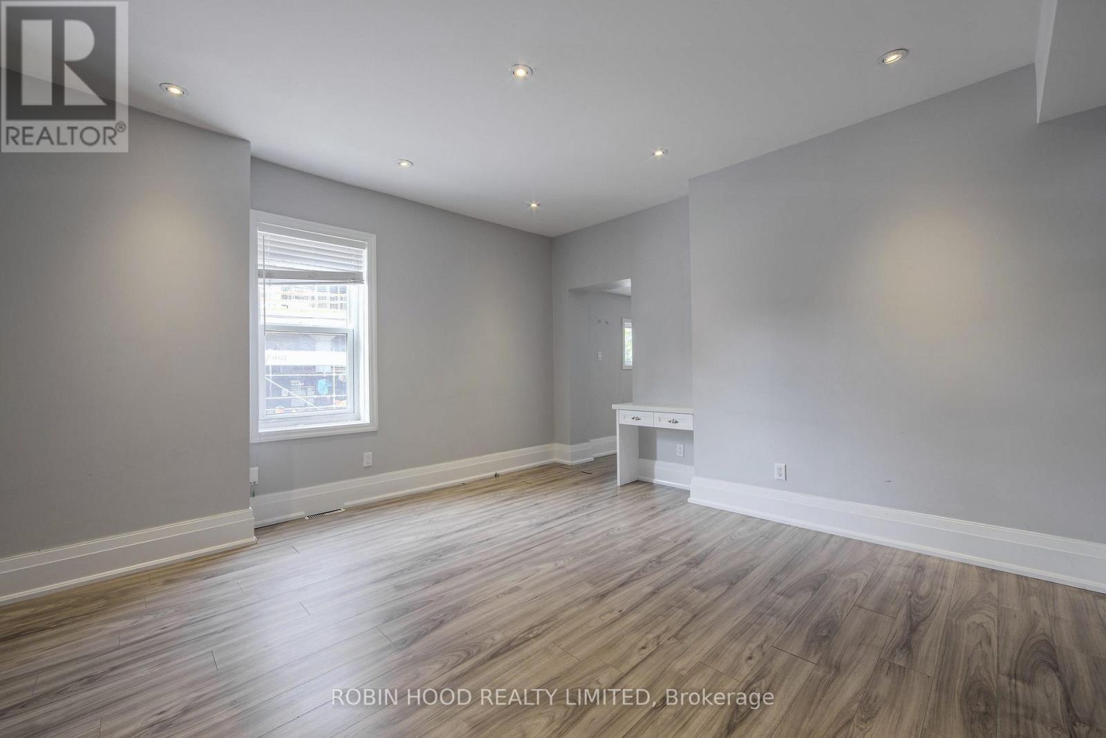 Unit 1 - 271 Albany Avenue, Toronto (Annex), Ontario  M5R 3C7 - Photo 3 - C13081826