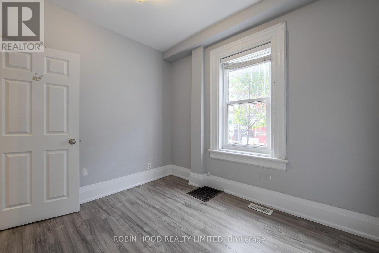 Unit 1 - 271 Albany Avenue, Toronto (Annex), Ontario  M5R 3C7 - Photo 7 - C13081826