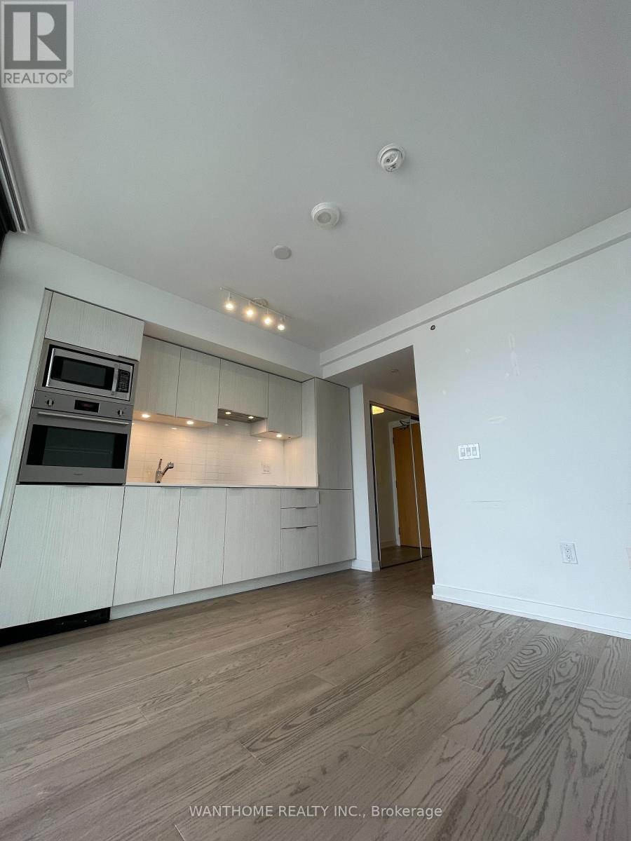 2412 - 11 Wellesley Street W, Toronto, Ontario  M4Y 0G4 - Photo 10 - C13081838