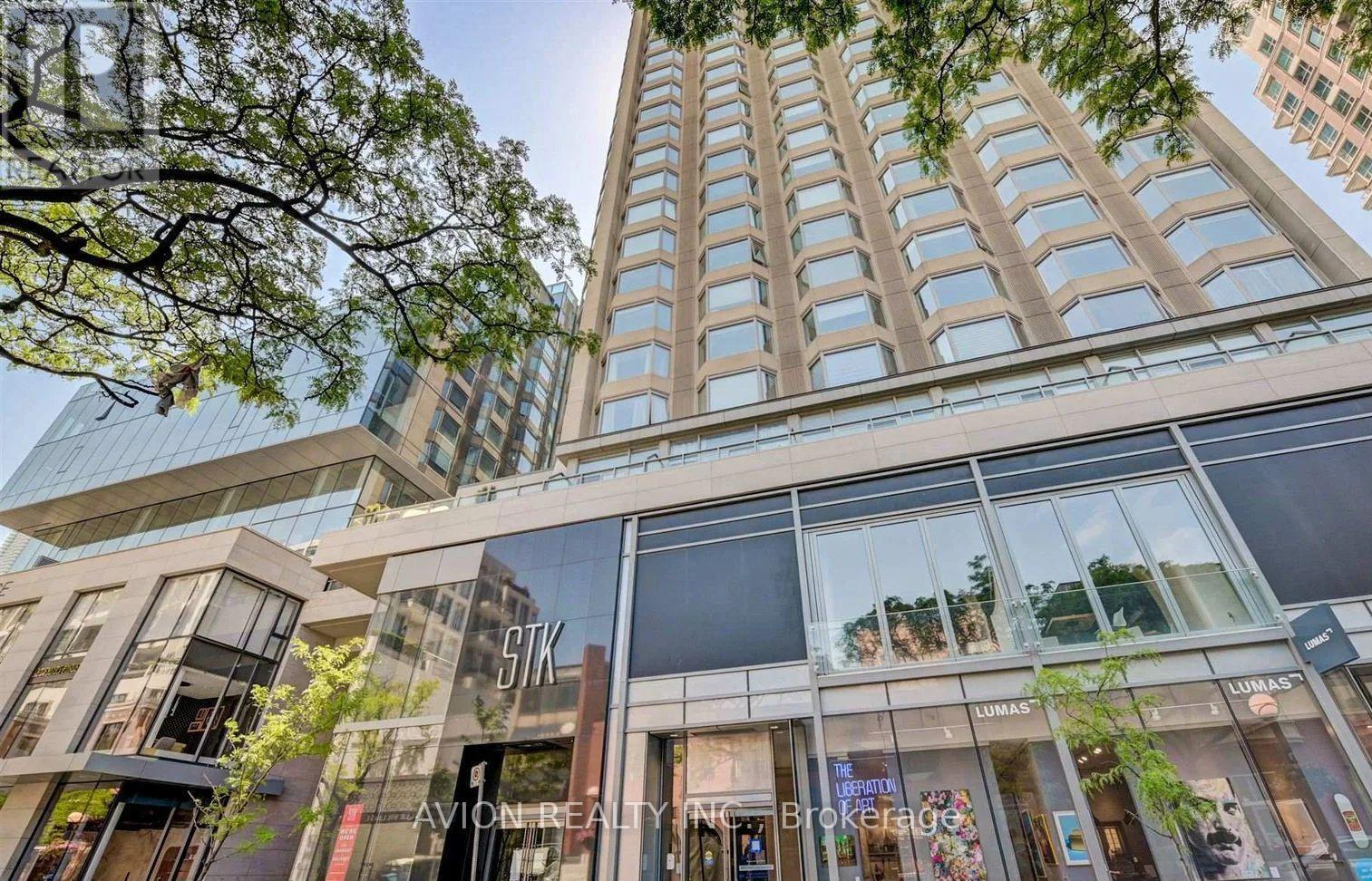 1217 - 155 YORKVILLE AVENUE, Toronto, Ontario