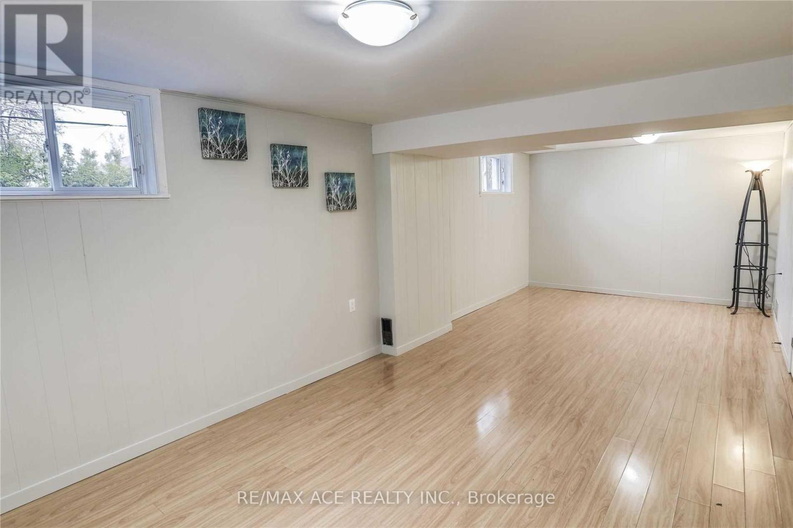 Bsmt - 6 Strode Drive, Toronto (Eglinton East), Ontario  M1J 1L9 - Photo 5 - E13081778