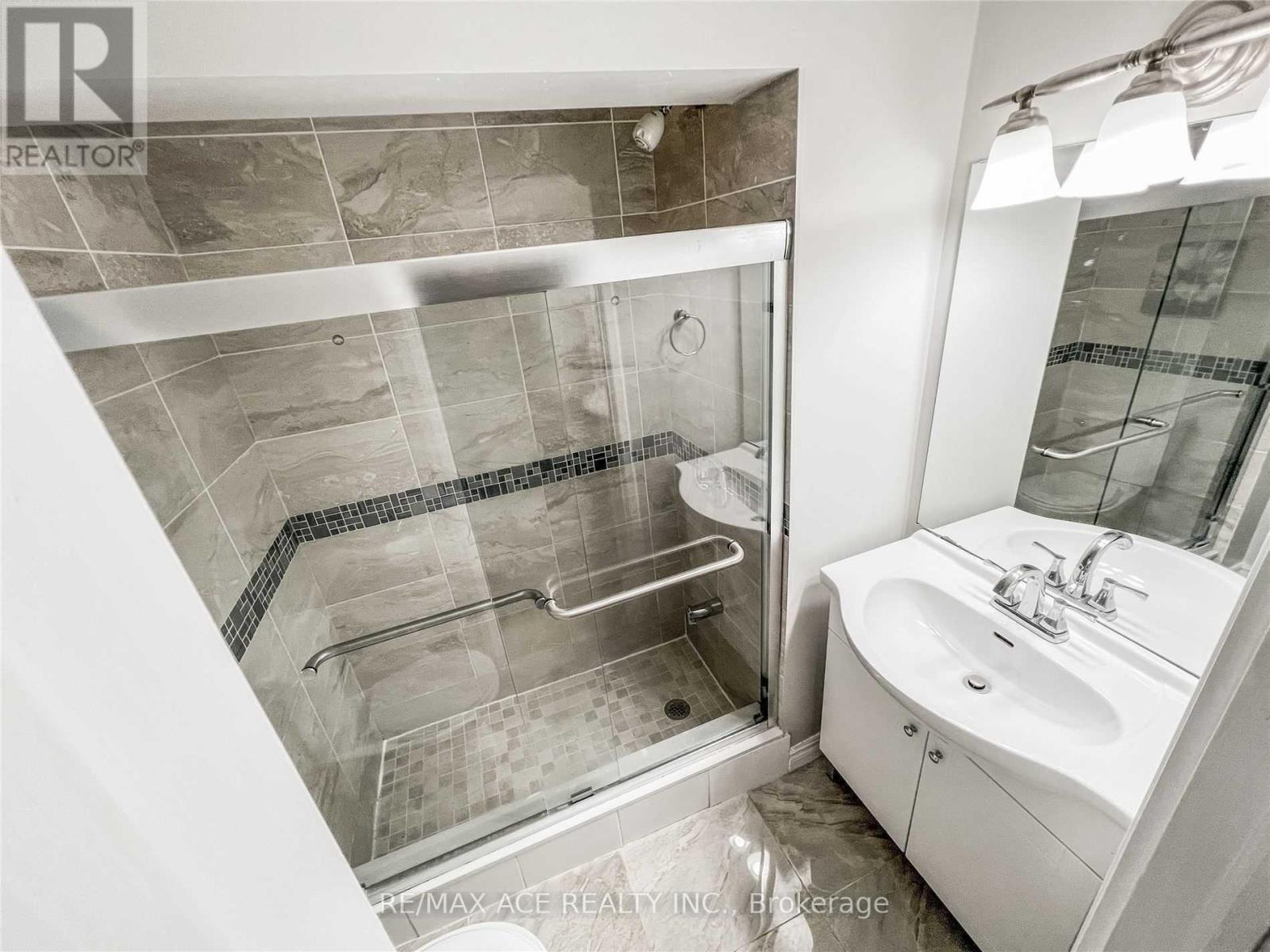 Bsmt - 6 Strode Drive, Toronto (Eglinton East), Ontario  M1J 1L9 - Photo 7 - E13081778