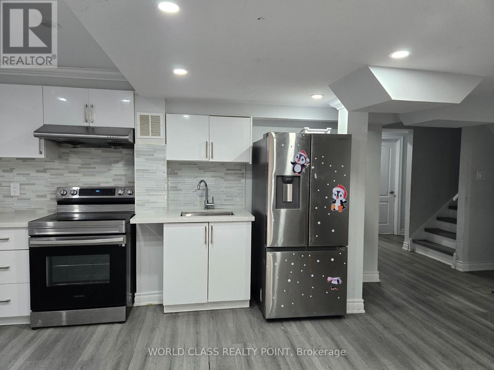33 Rushbrooke Way, Ajax, Ontario  L1Z 2C4 - Photo 11 - E13081850