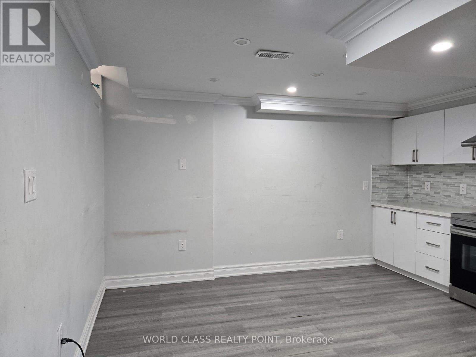 33 Rushbrooke Way, Ajax, Ontario  L1Z 2C4 - Photo 6 - E13081850