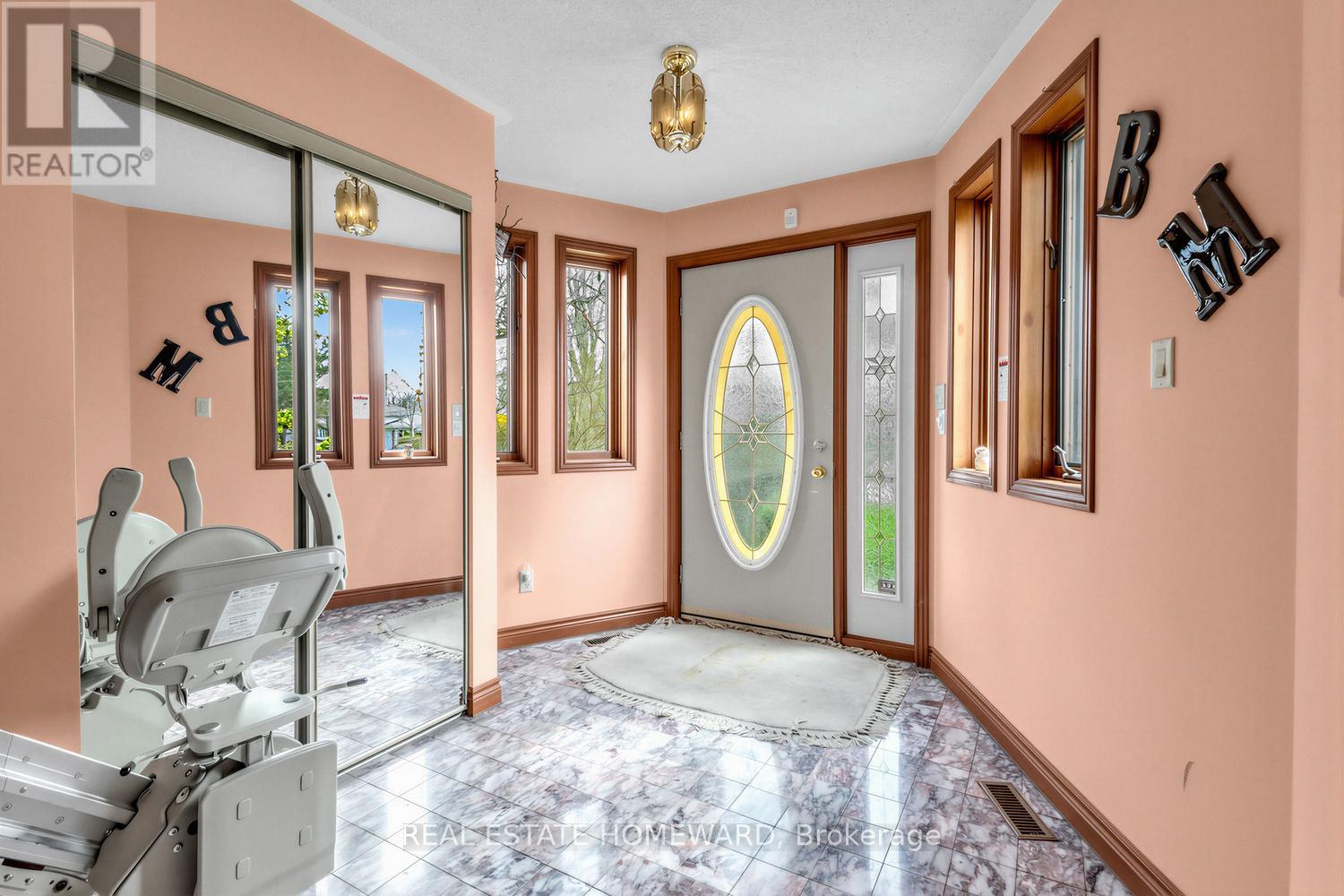 38 Centennial Road, Toronto, Ontario  M1C 1Z1 - Photo 5 - E13081870