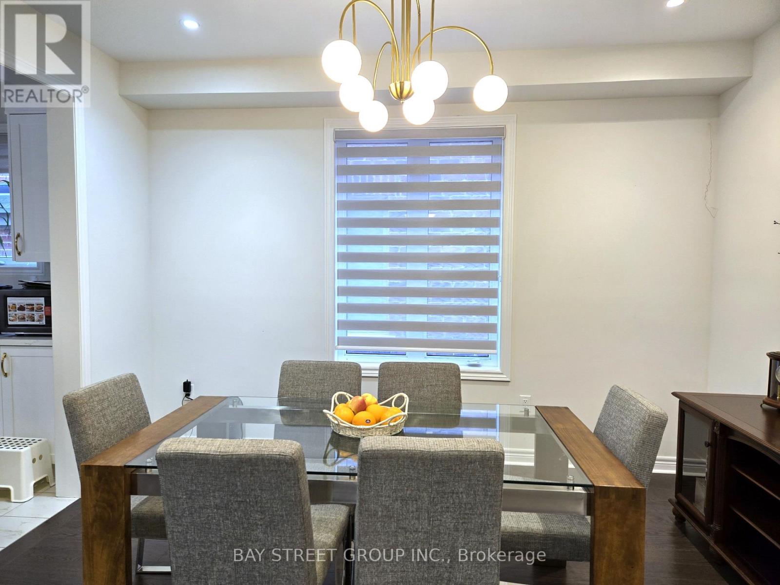 404 Baker Hill Boulevard, Whitchurch-Stouffville (Stouffville), Ontario  L4A 4P4 - Photo 11 - N13081846