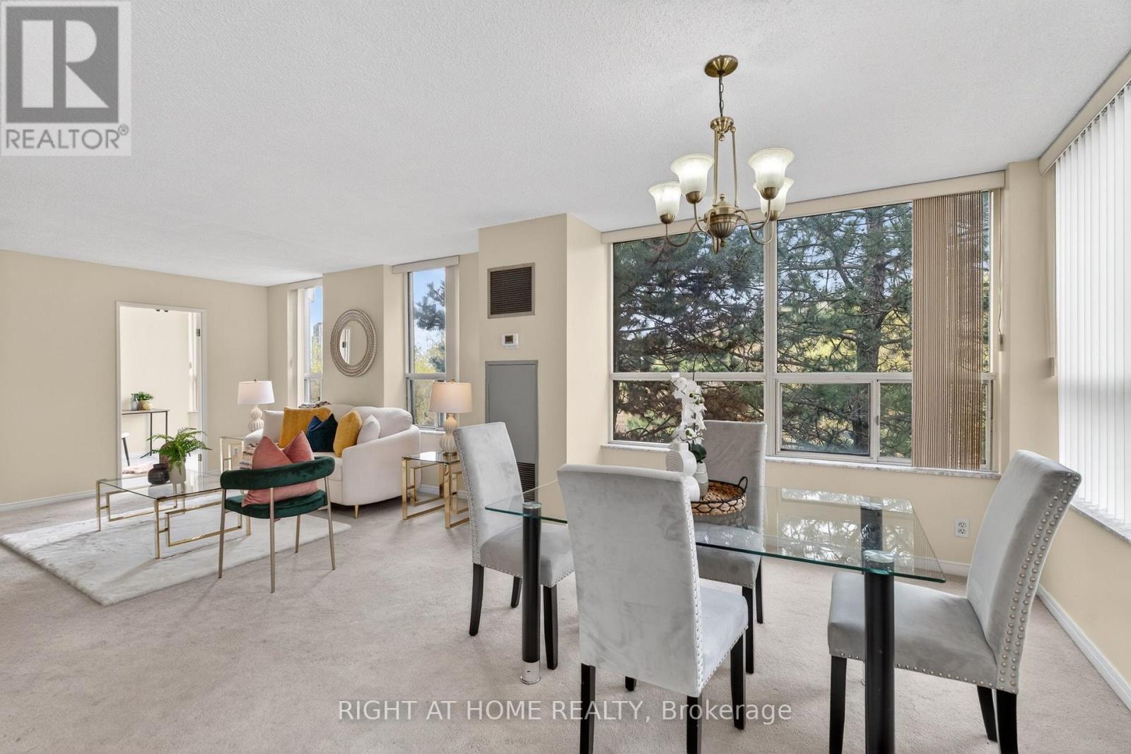 323 - 6 Humberline Drive, Toronto, Ontario  M9W 6X8 - Photo 14 - W13081788