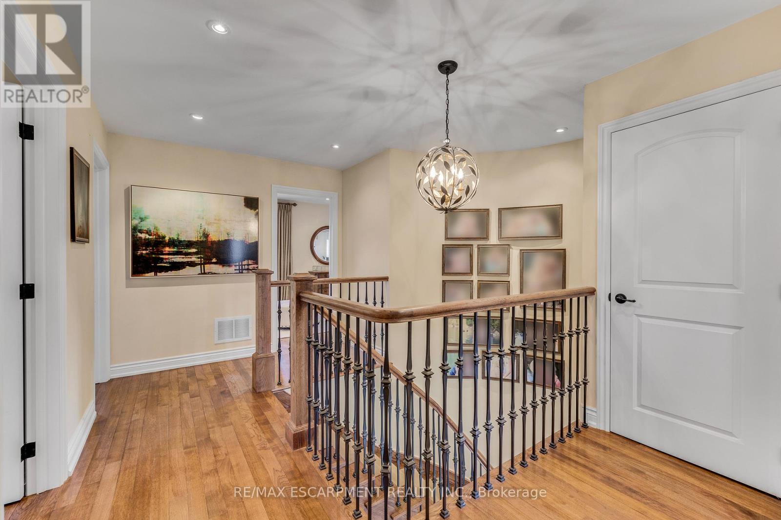 333 Claremont Crescent, Oakville, Ontario  L6J 6J9 - Photo 17 - W13081828