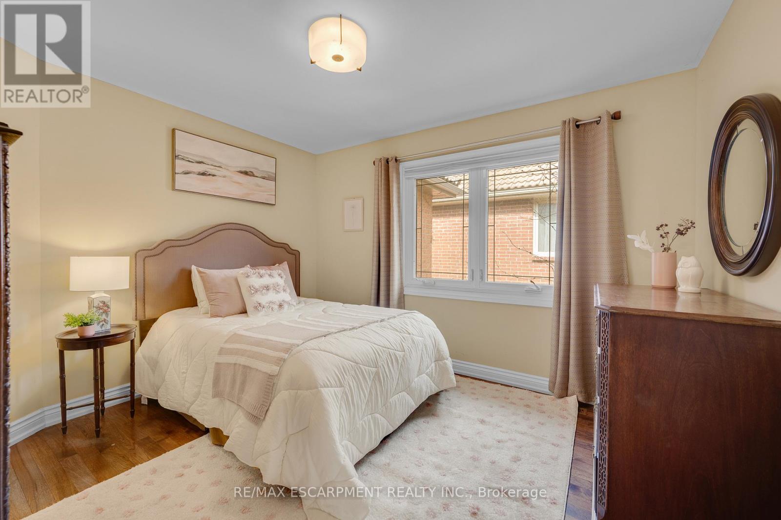 333 Claremont Crescent, Oakville, Ontario  L6J 6J9 - Photo 25 - W13081828