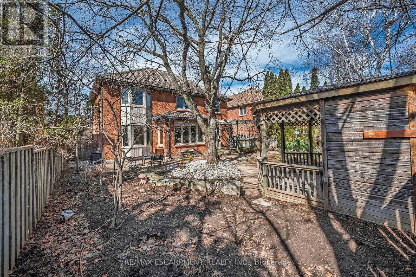 333 Claremont Crescent, Oakville, Ontario  L6J 6J9 - Photo 35 - W13081828