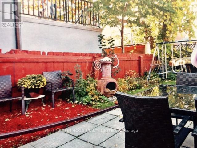 66 Beechwood Avenue, Toronto, Ontario  M6N 4T3 - Photo 8 - W13081830