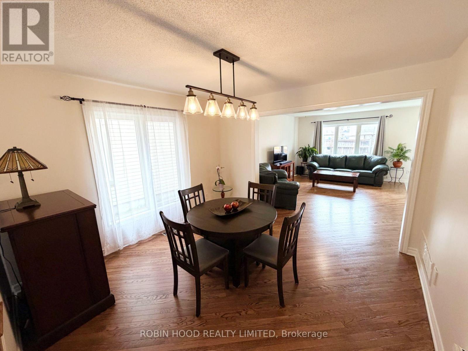 3631 Cambrian Road, Ottawa, Ontario  K2J 0S6 - Photo 3 - X13081866