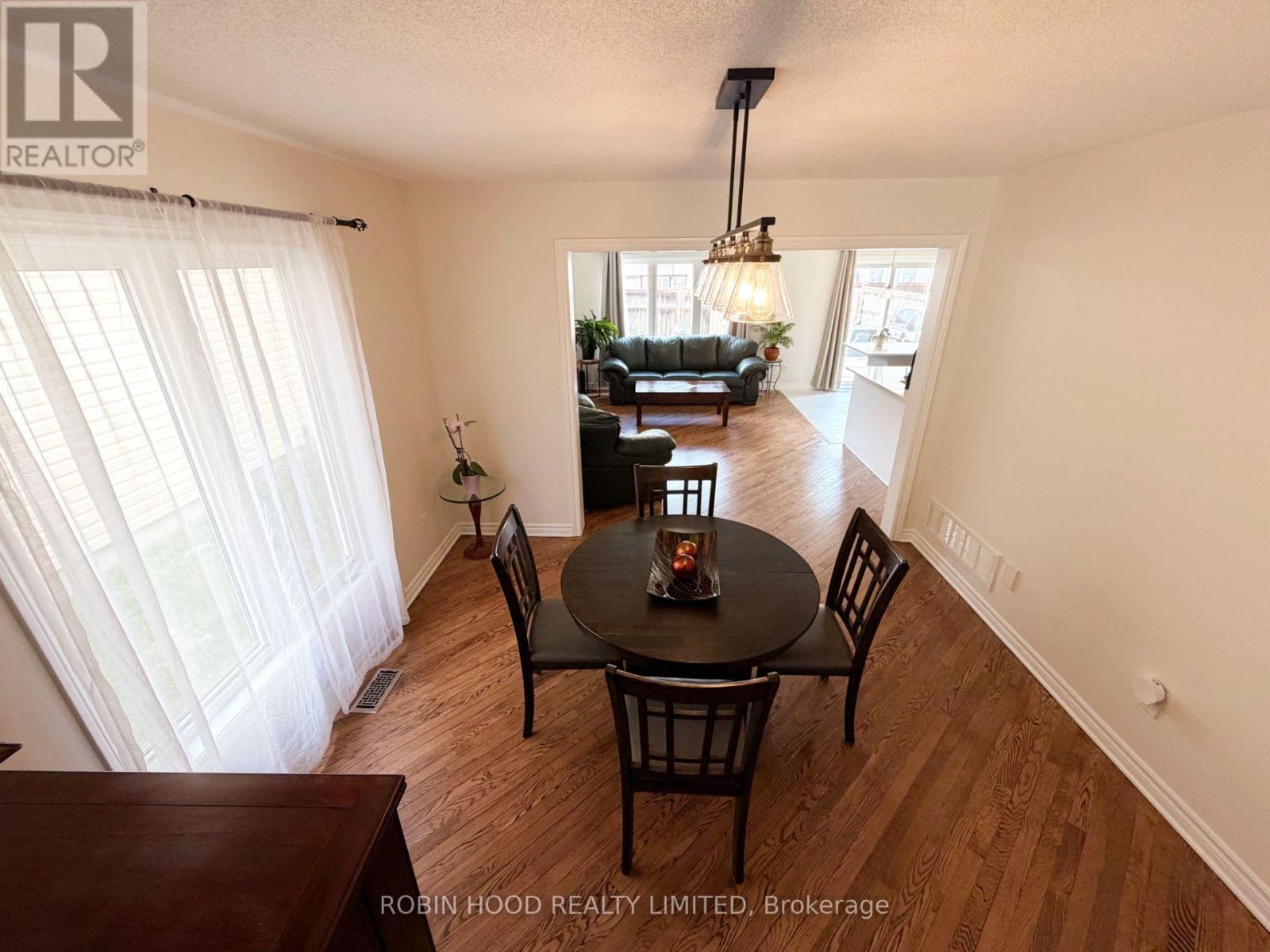3631 Cambrian Road, Ottawa, Ontario  K2J 0S6 - Photo 4 - X13081866