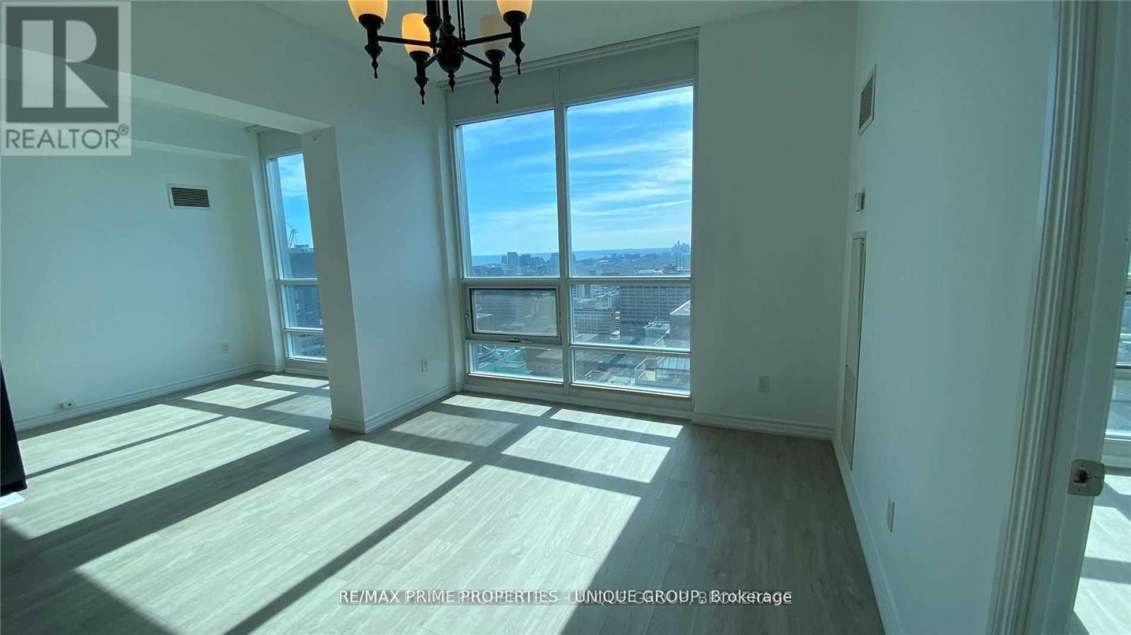 3710 - 761 Bay Street, Toronto, Ontario  M5G 2R2 - Photo 6 - C13072722