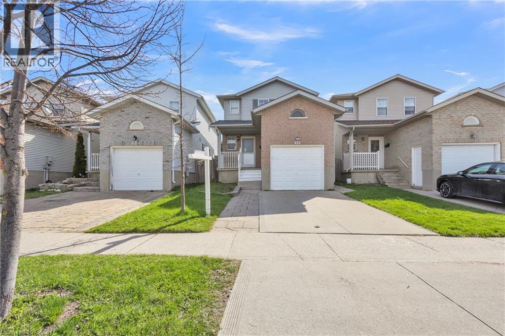 425 ERINBROOK Drive, Kitchener, Ontario