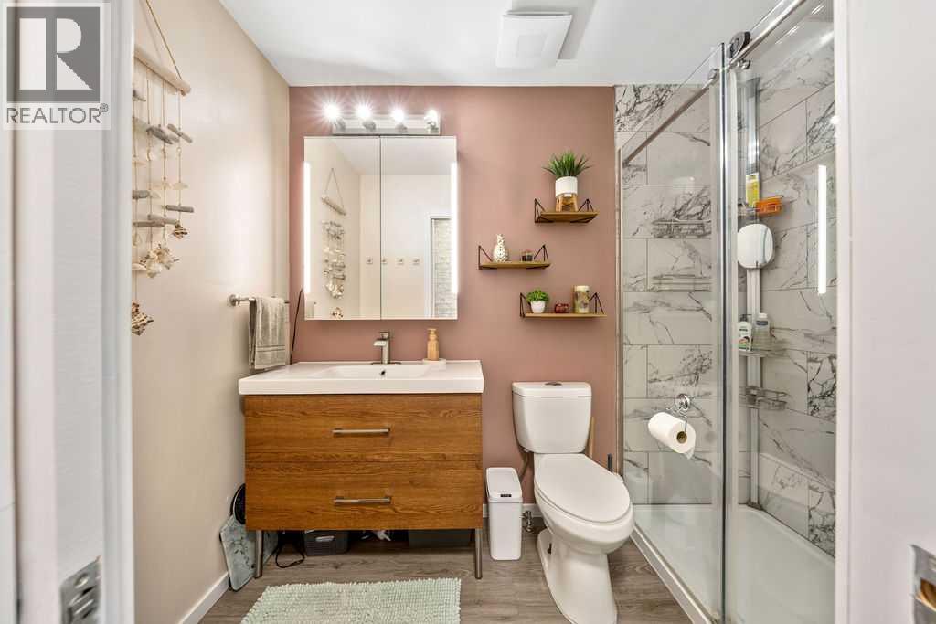5 Shawglen Court SW, Calgary, Alberta  T2Y 2R1 - Photo 14 - A2303815