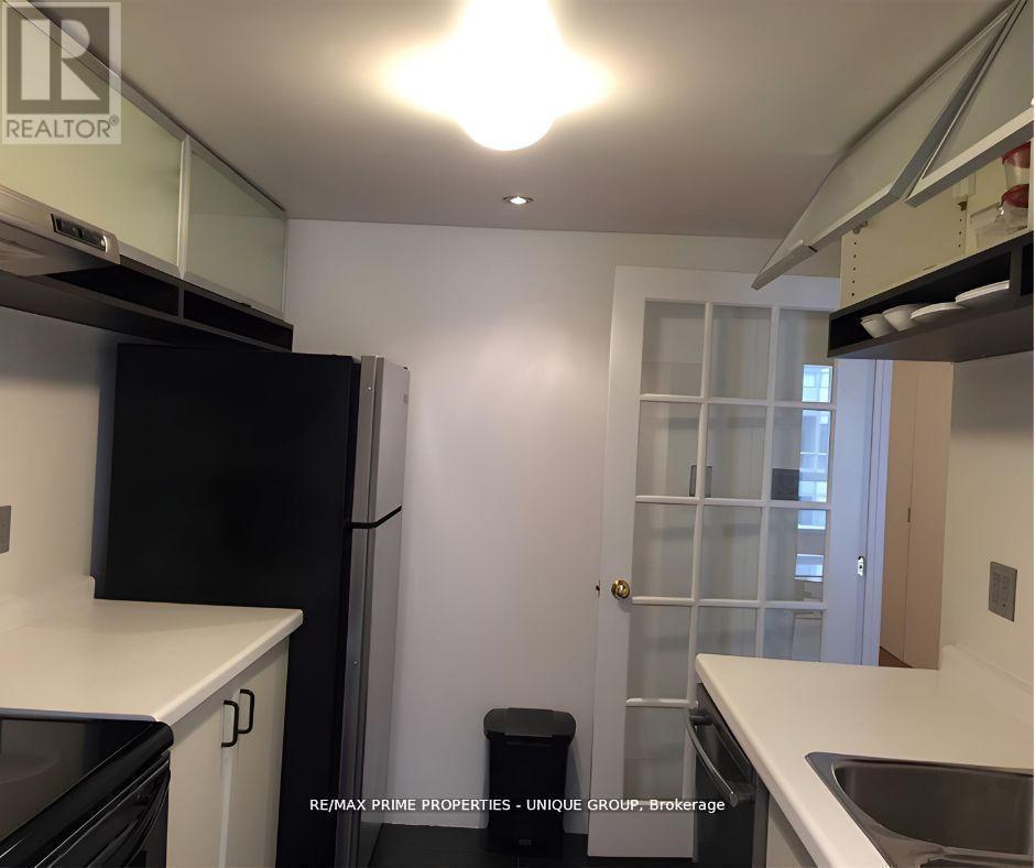 1701 - 44 Gerrard Street W, Toronto, Ontario  M5G 2K2 - Photo 4 - C12866938