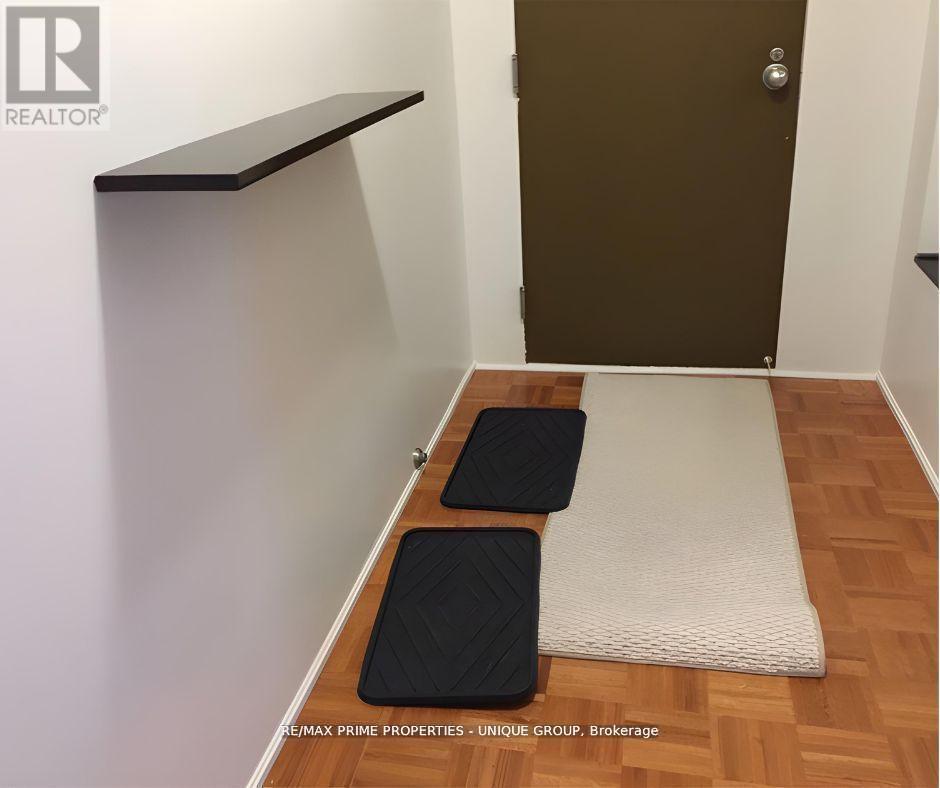 1701 - 44 Gerrard Street W, Toronto, Ontario  M5G 2K2 - Photo 6 - C12866938