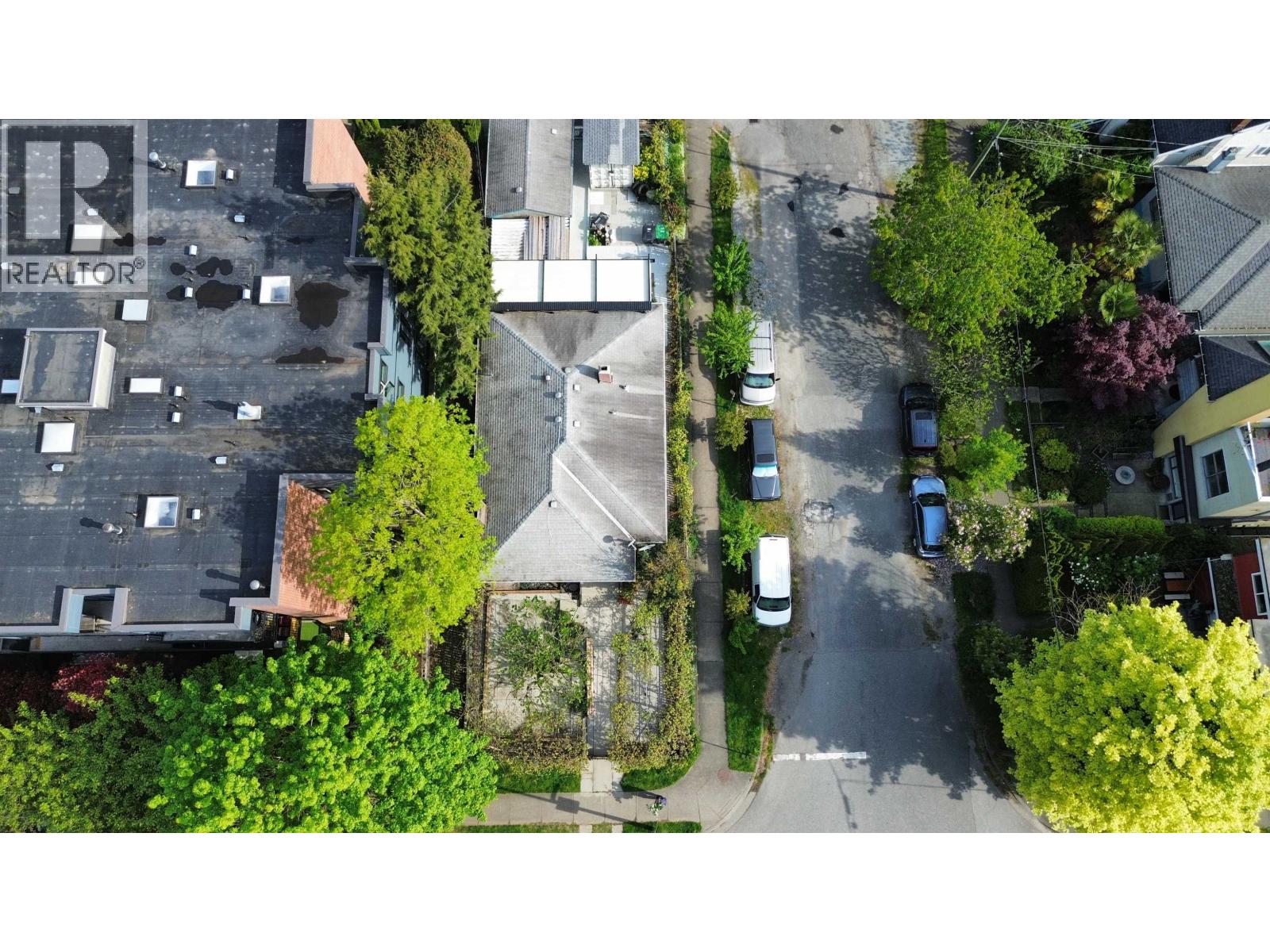1385 E 7th Avenue, Vancouver, British Columbia  V5N 1R6 - Photo 4 - R3119324