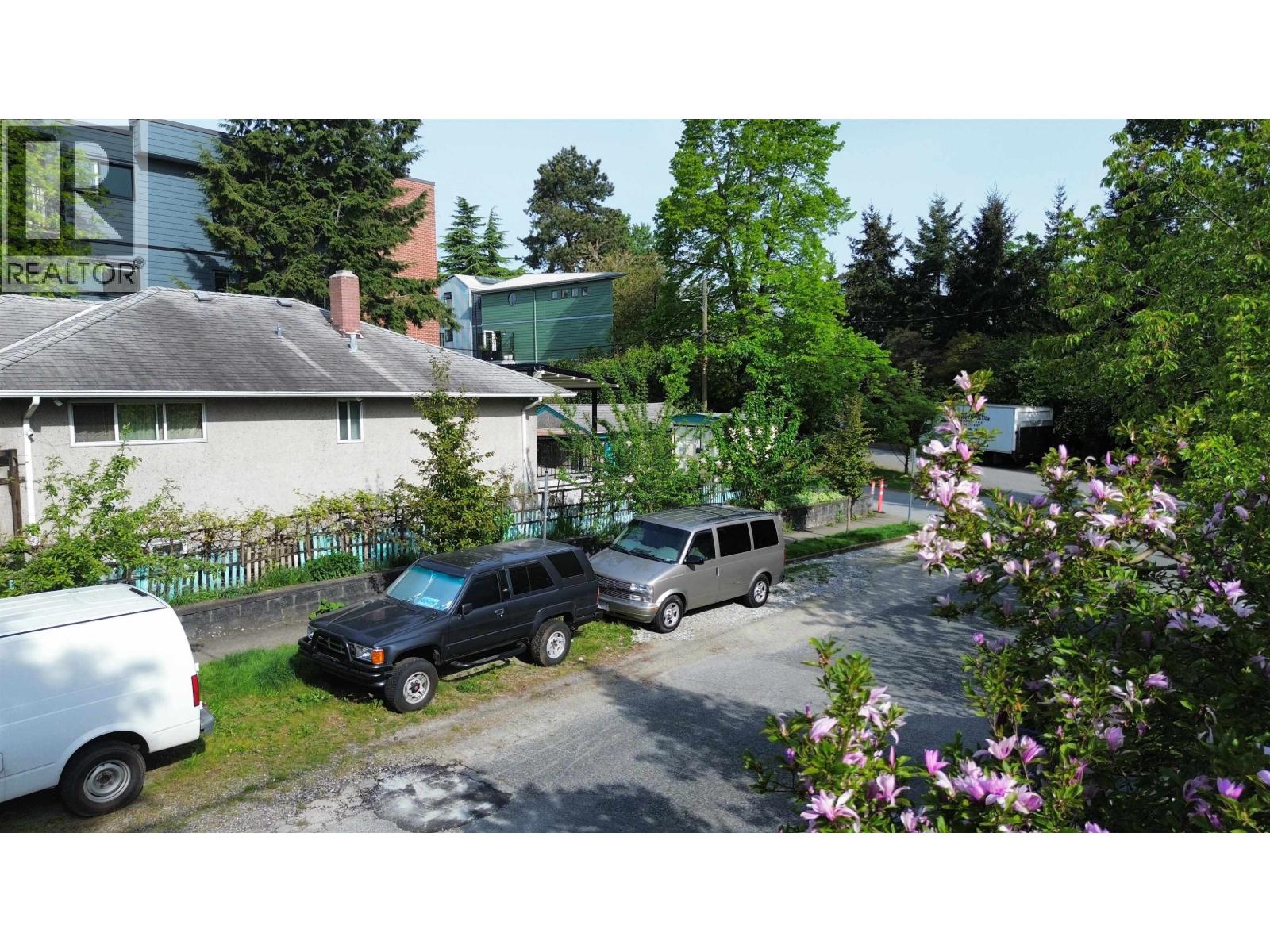 1385 E 7th Avenue, Vancouver, British Columbia  V5N 1R6 - Photo 7 - R3119324