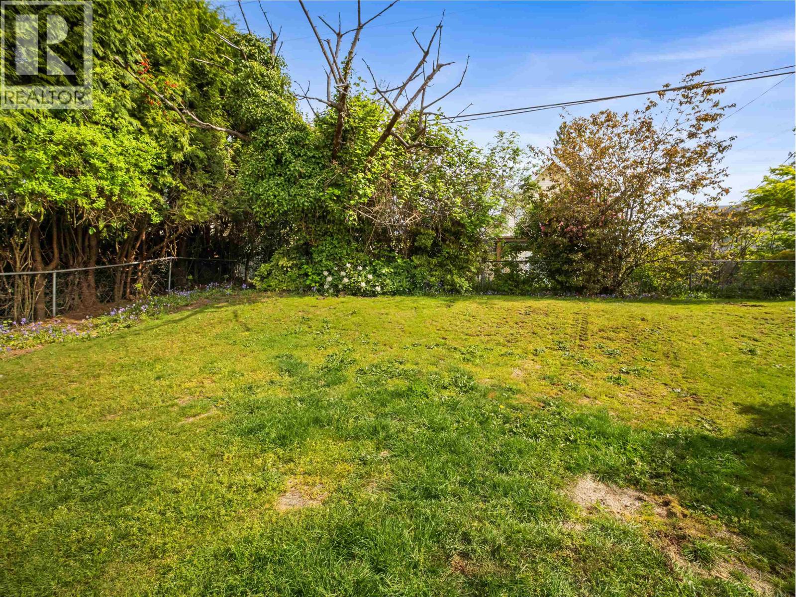2762 Newmarket Drive, North Vancouver, British Columbia  V7R 2T4 - Photo 21 - R3119325