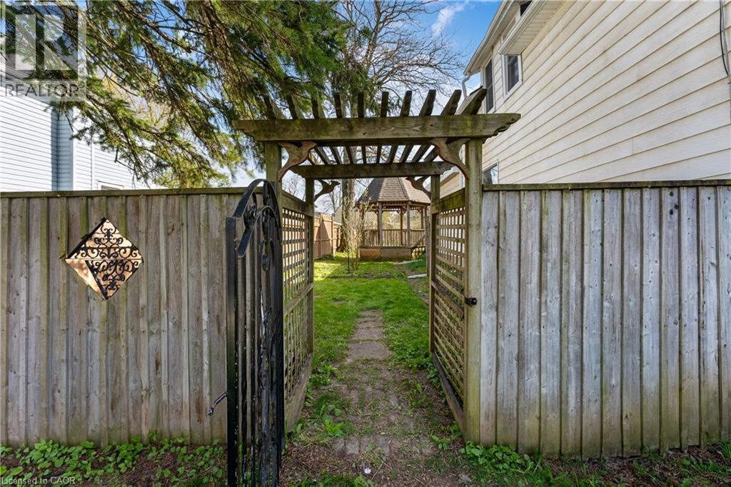 105 Bald Street, Welland, Ontario  L3C 5C2 - Photo 29 - 40825220