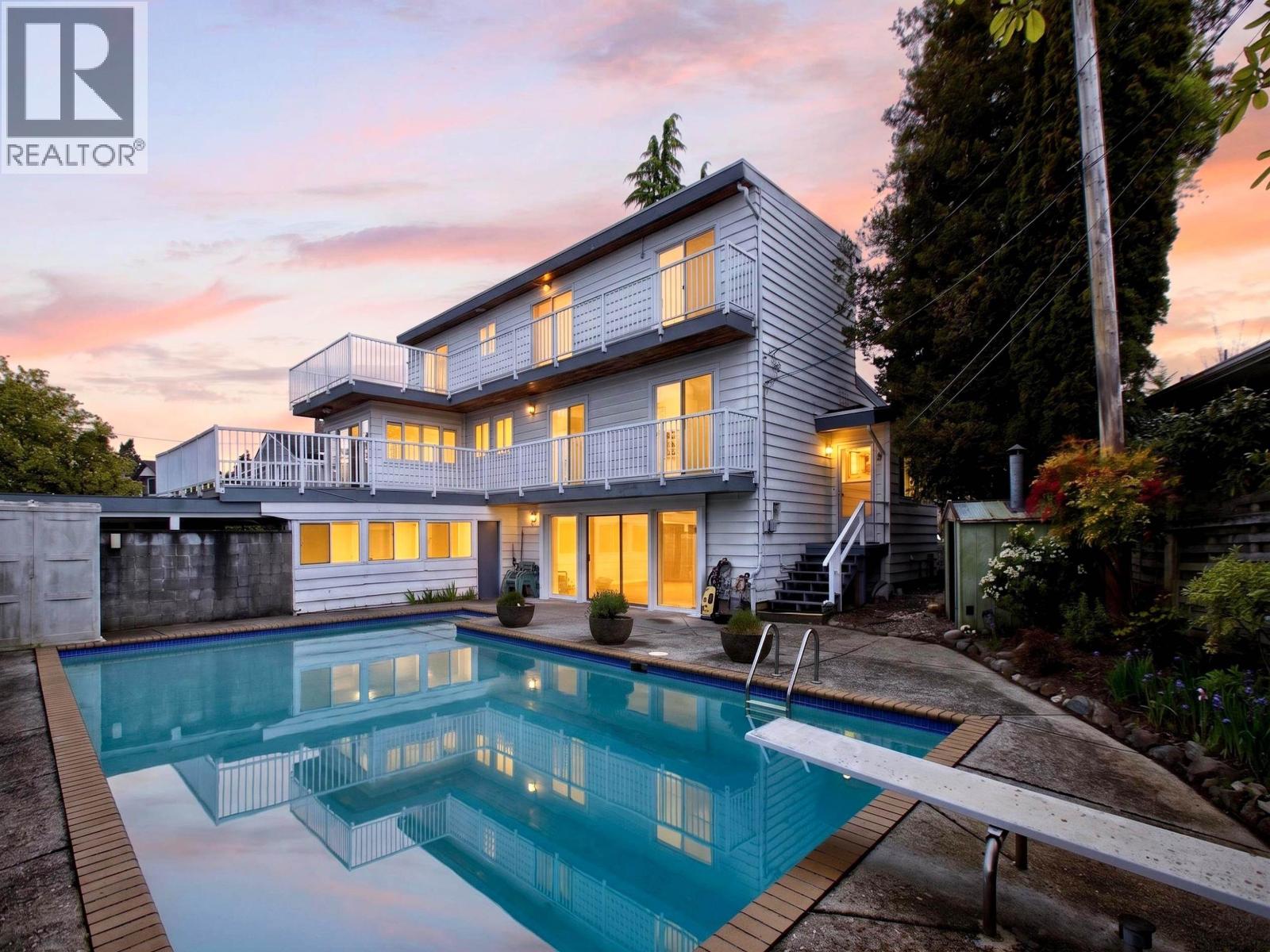 642 W 53rd Avenue, Vancouver, British Columbia  V6P 1K3 - Photo 1 - R3119074